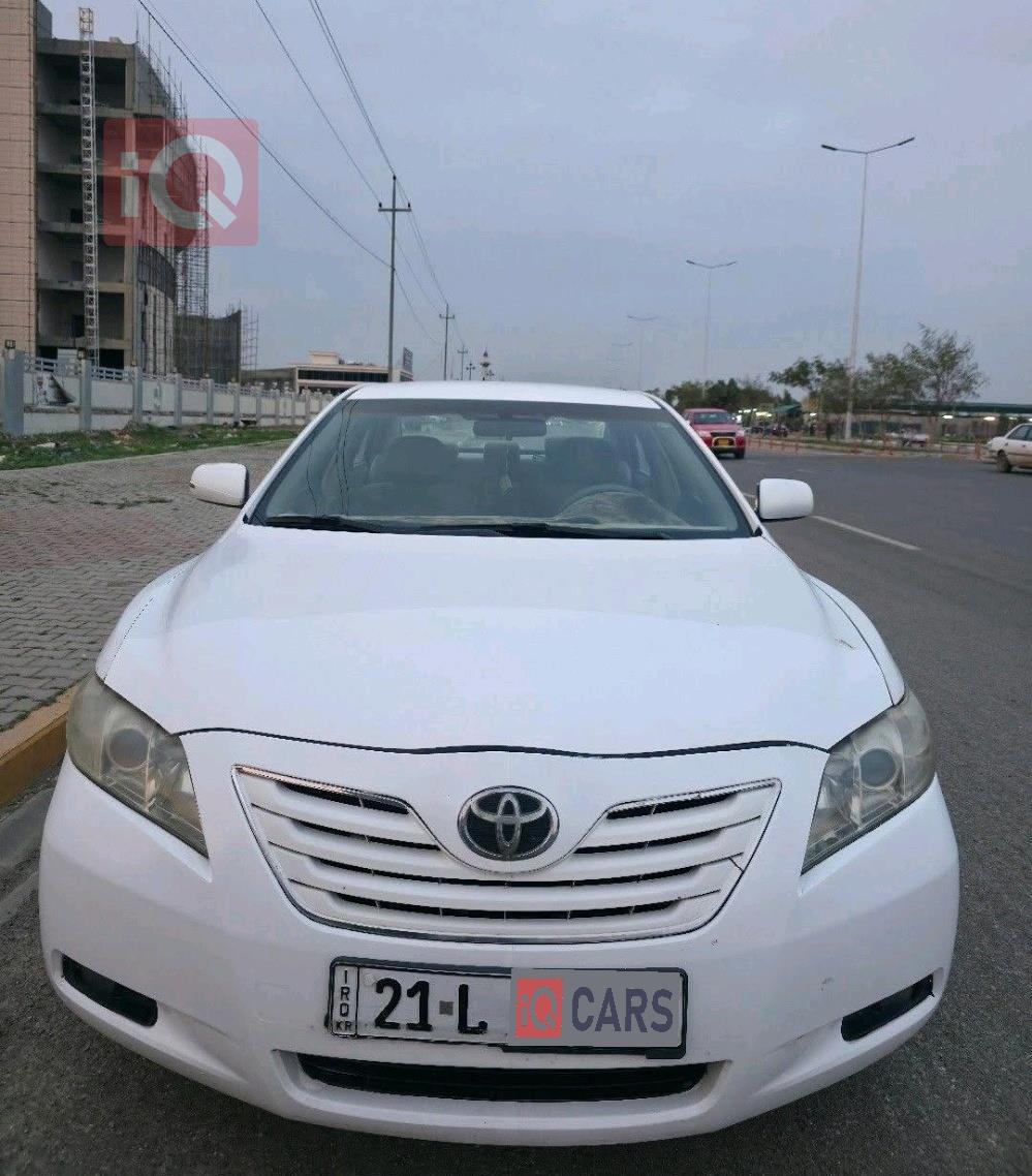 تۆیۆتا کامری